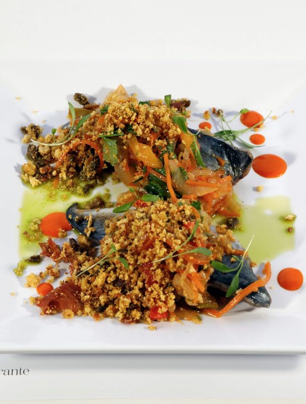 Escabeche de cavala braseada com crumble de broa, Lago Lisboa